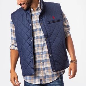 NWOT U.S Polo ASSN. Men’s Navy Quilted Vest